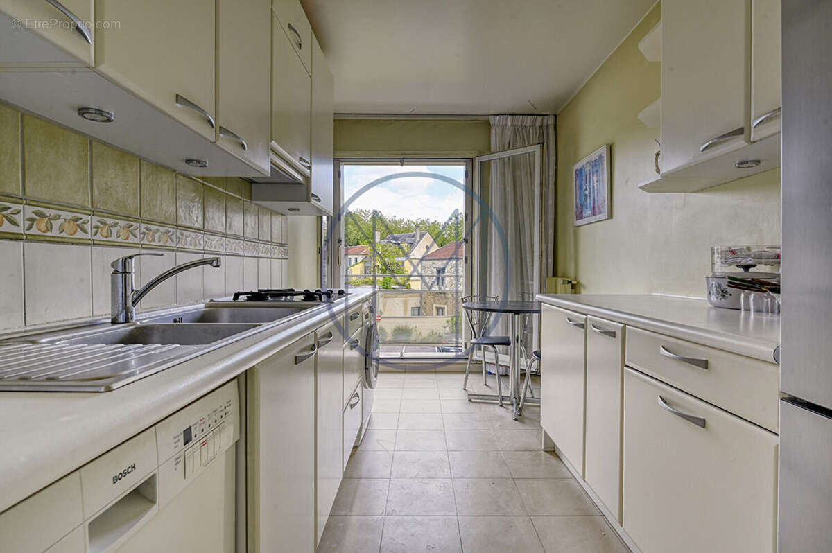 Appartement à VERSAILLES
