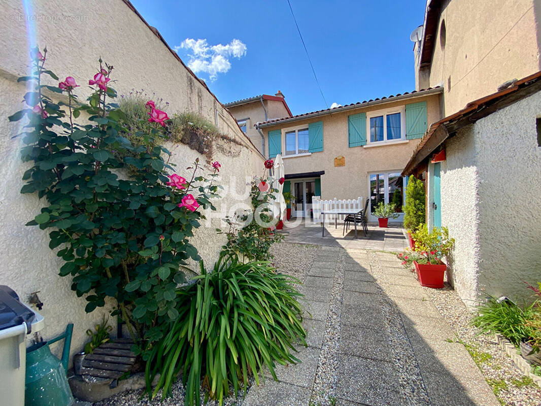 Maison à GIVORS