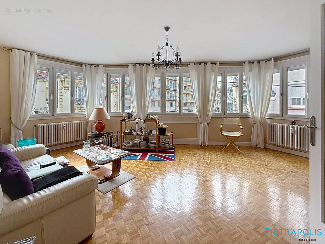 Appartement à ROANNE