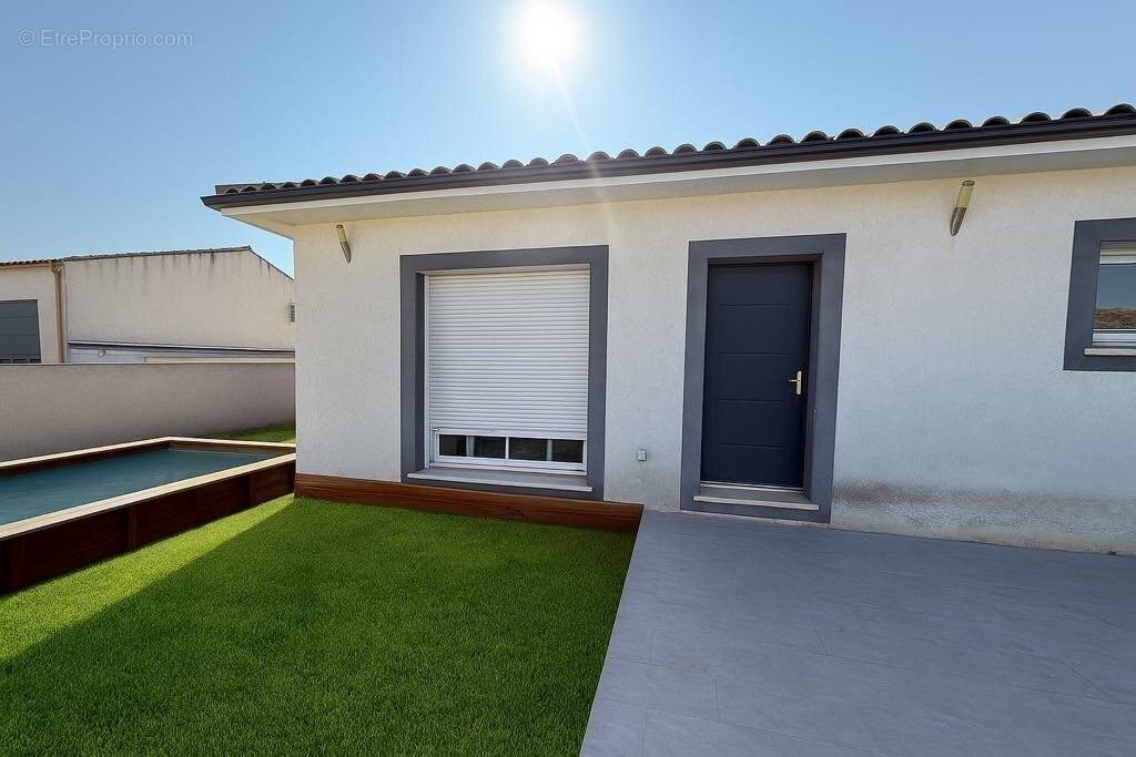 Maison à VILLENEUVE-LES-BEZIERS