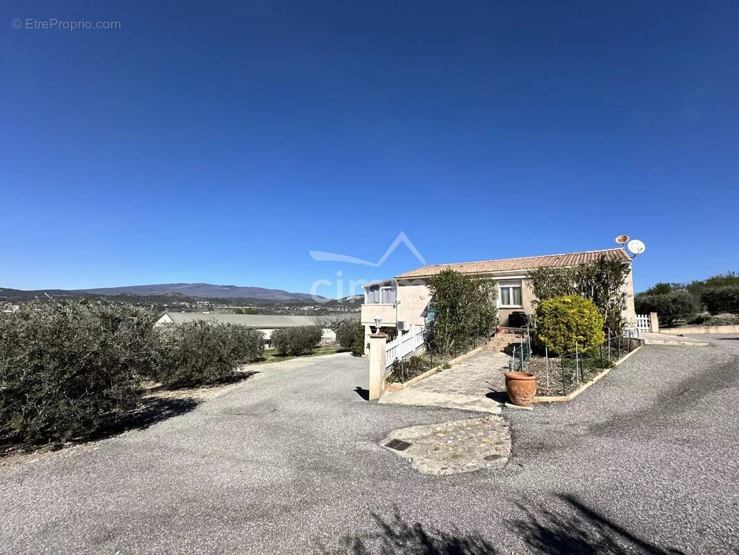 Maison à L&#039;ESCALE