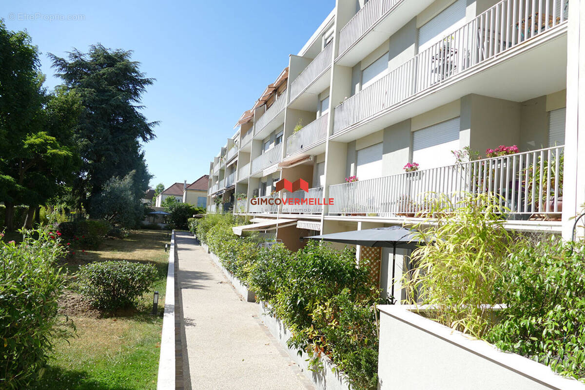 Appartement à RUEIL-MALMAISON