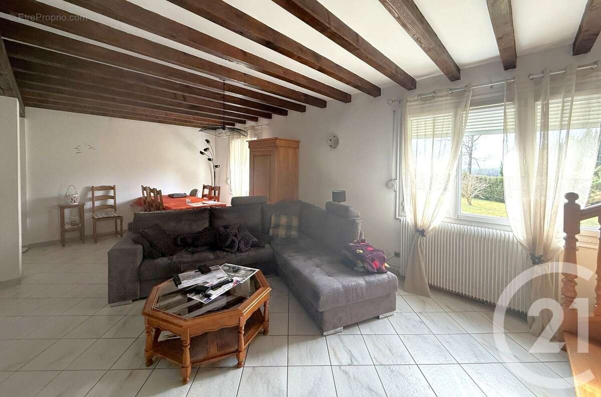 Maison à TORCY