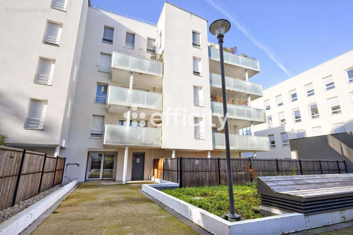 Appartement à LE BOUSCAT