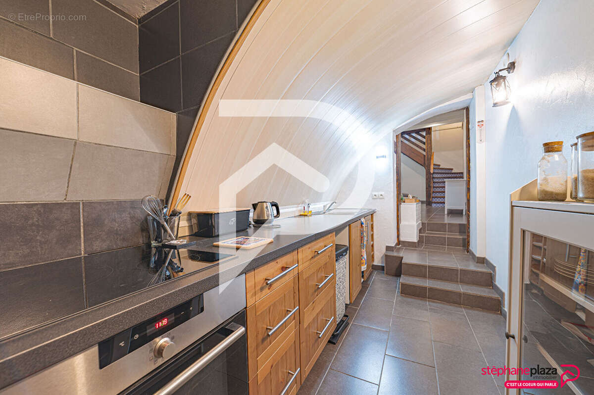 Appartement à NEUVILLE-SUR-OISE