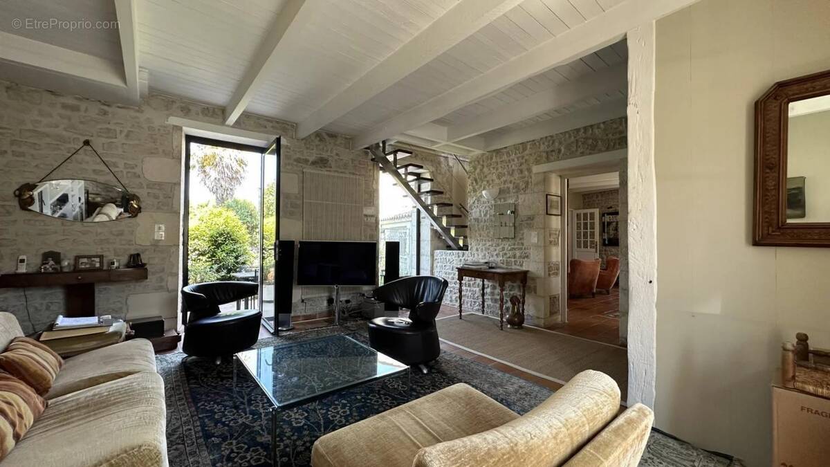 Maison à L&#039;HOUMEAU