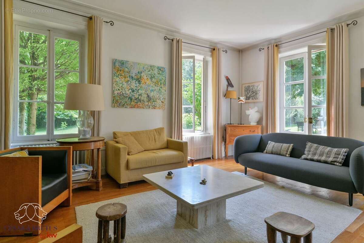 Maison à LYON-5E
