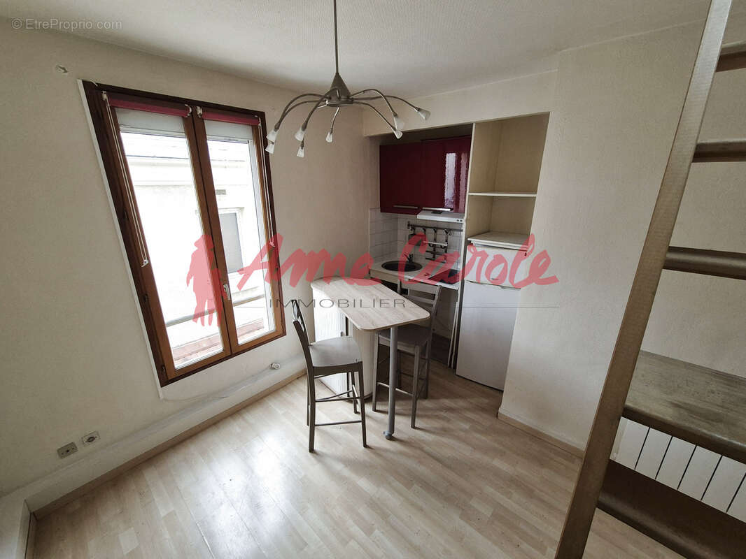 Appartement à FONTENAY-SOUS-BOIS