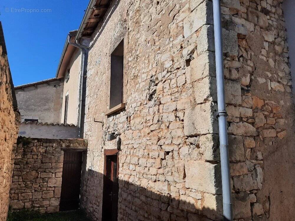 Maison à LA ROCHEFOUCAULD