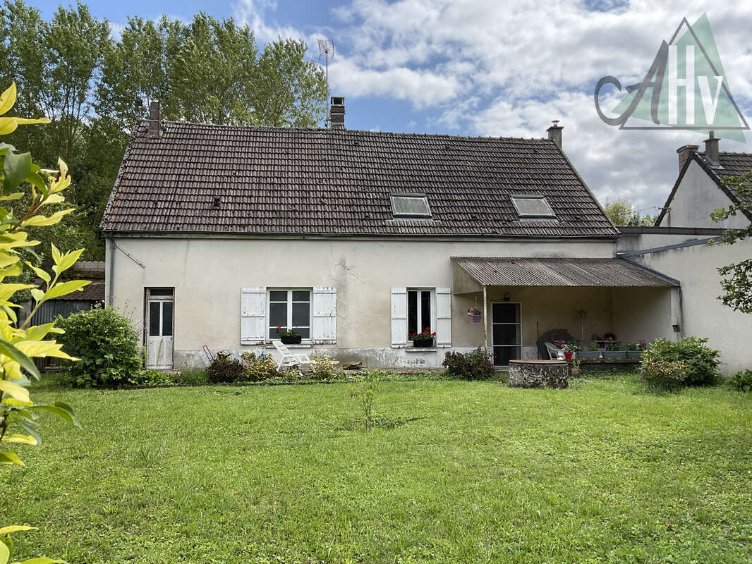 Maison à BARBUISE