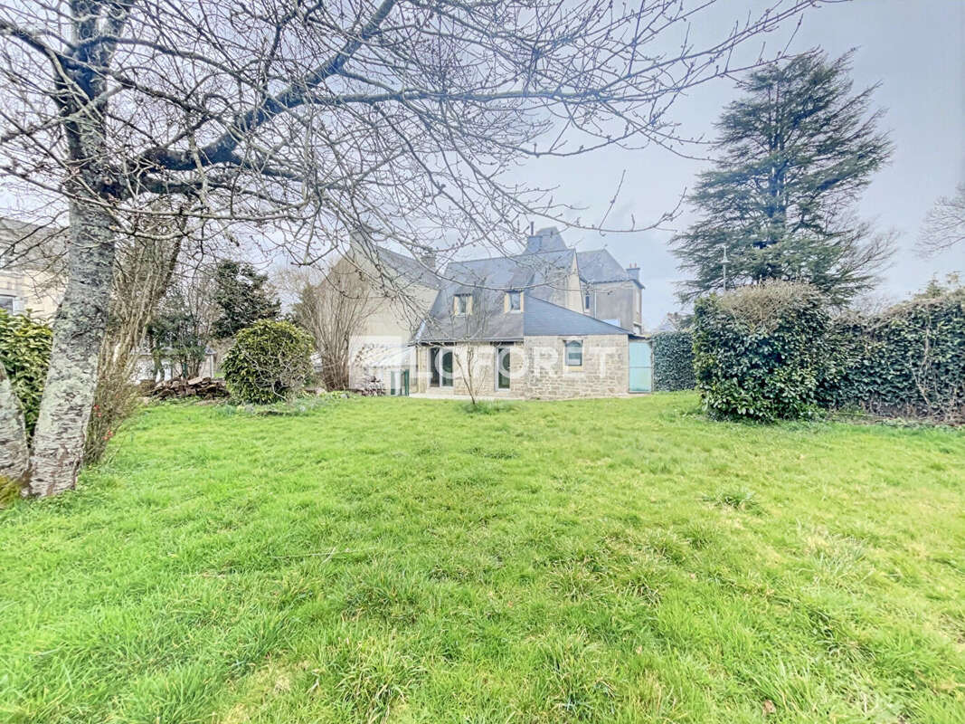 Maison à QUESTEMBERT