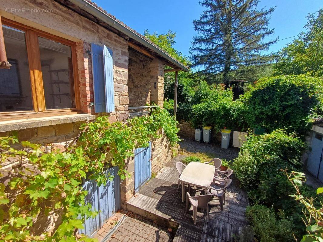 Maison à SALLES