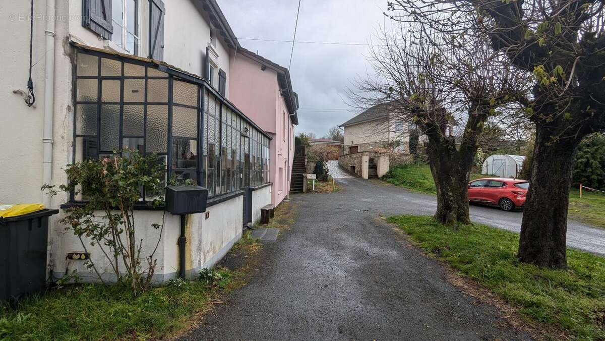 Maison à VISCOMTAT