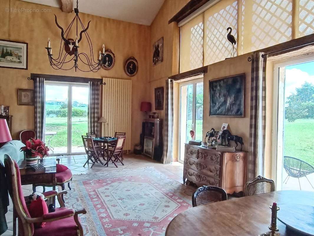 Maison à LECTOURE