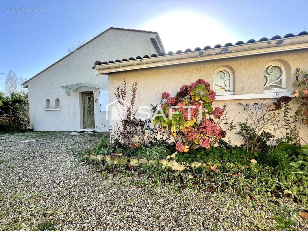 Photo 1 - Maison à CASTILLON-LA-BATAILLE