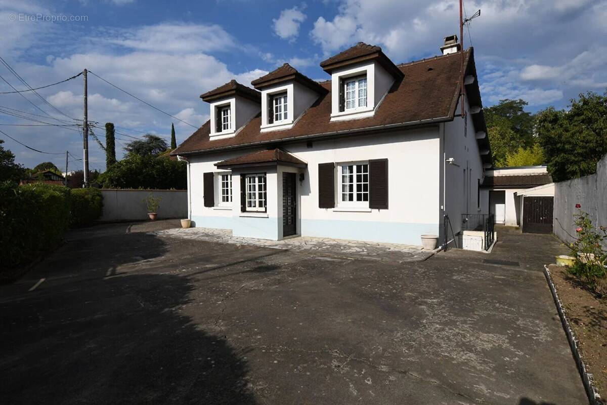 Maison à CHATOU