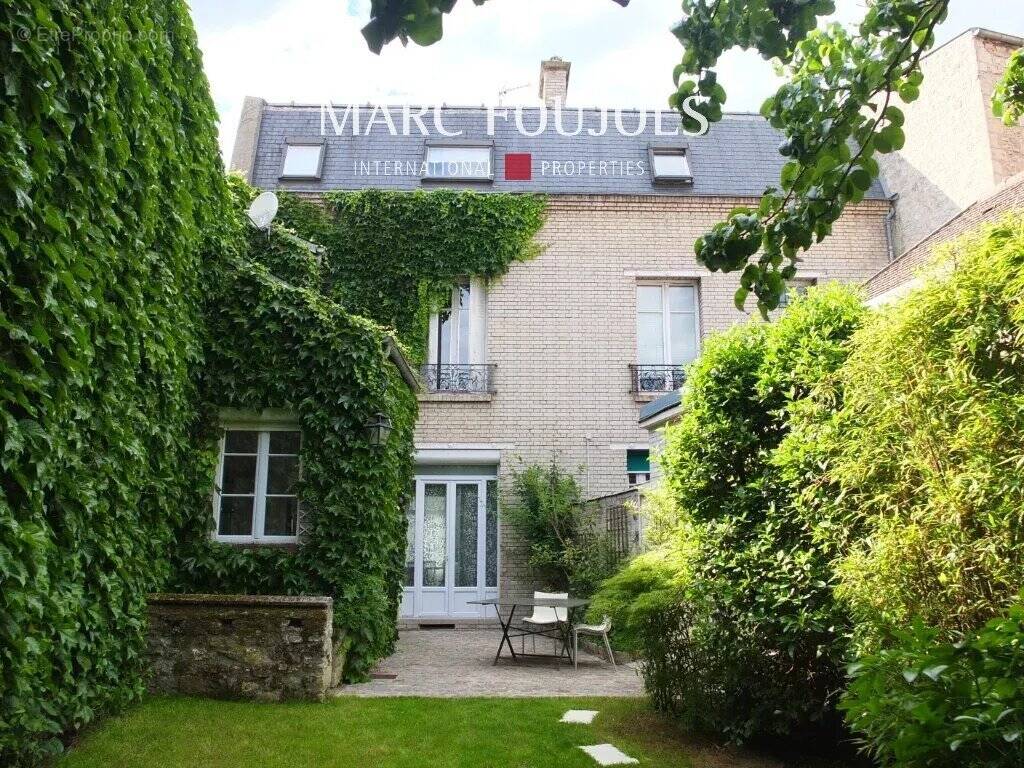 Maison à SENLIS