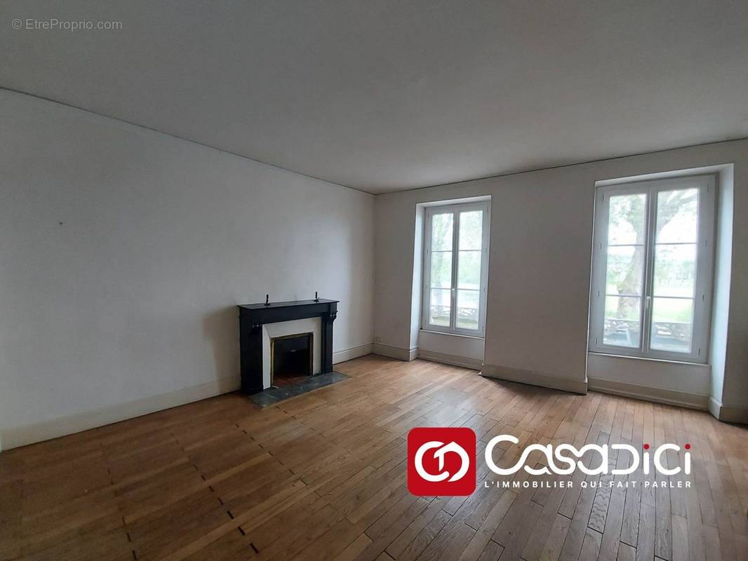 Appartement à DECIZE