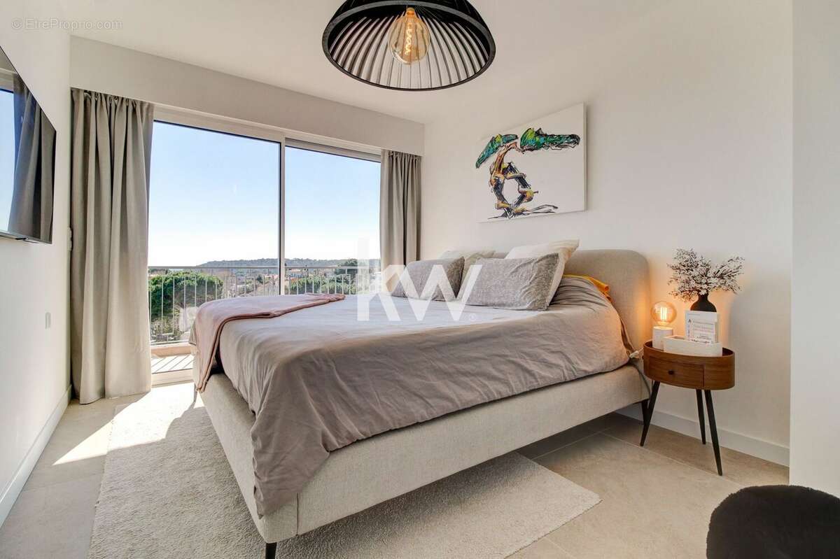 Appartement à VENCE