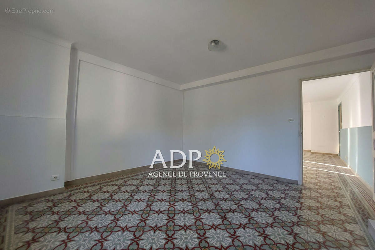 Appartement à MANDELIEU-LA-NAPOULE