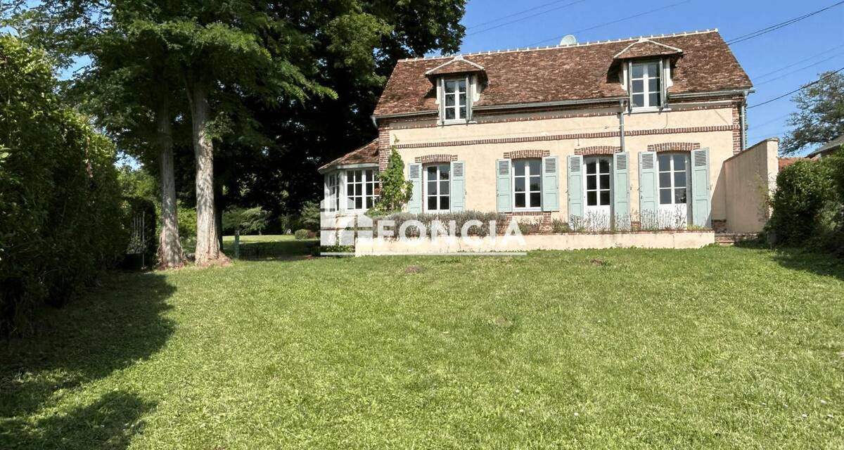 Maison à SAINT-PREST