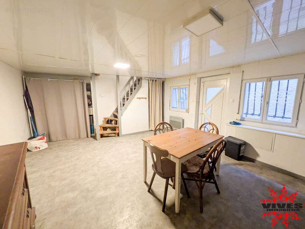 Maison à SERVIAN
