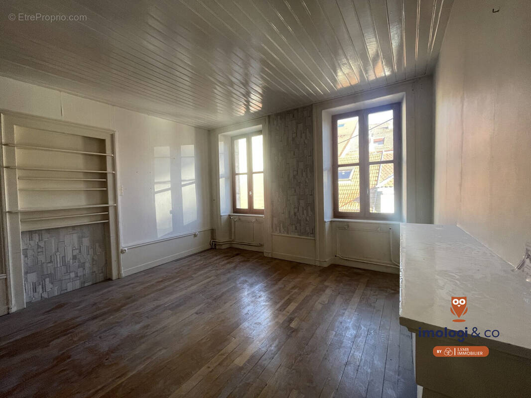 Appartement à PONTARLIER