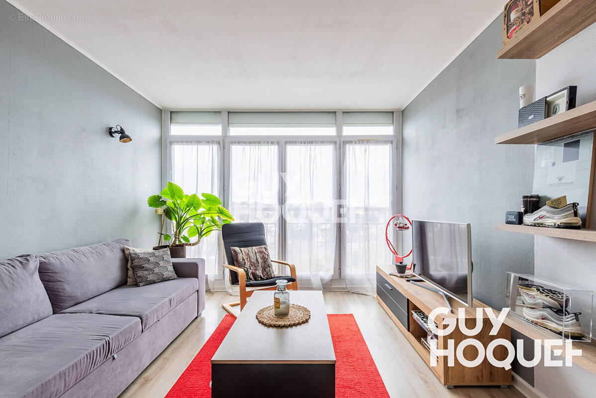 Appartement à SAVIGNY-SUR-ORGE
