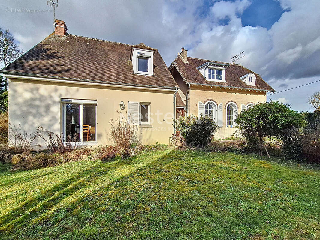 Maison à VINEUIL-SAINT-FIRMIN