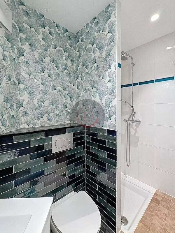 Appartement à MANDELIEU-LA-NAPOULE