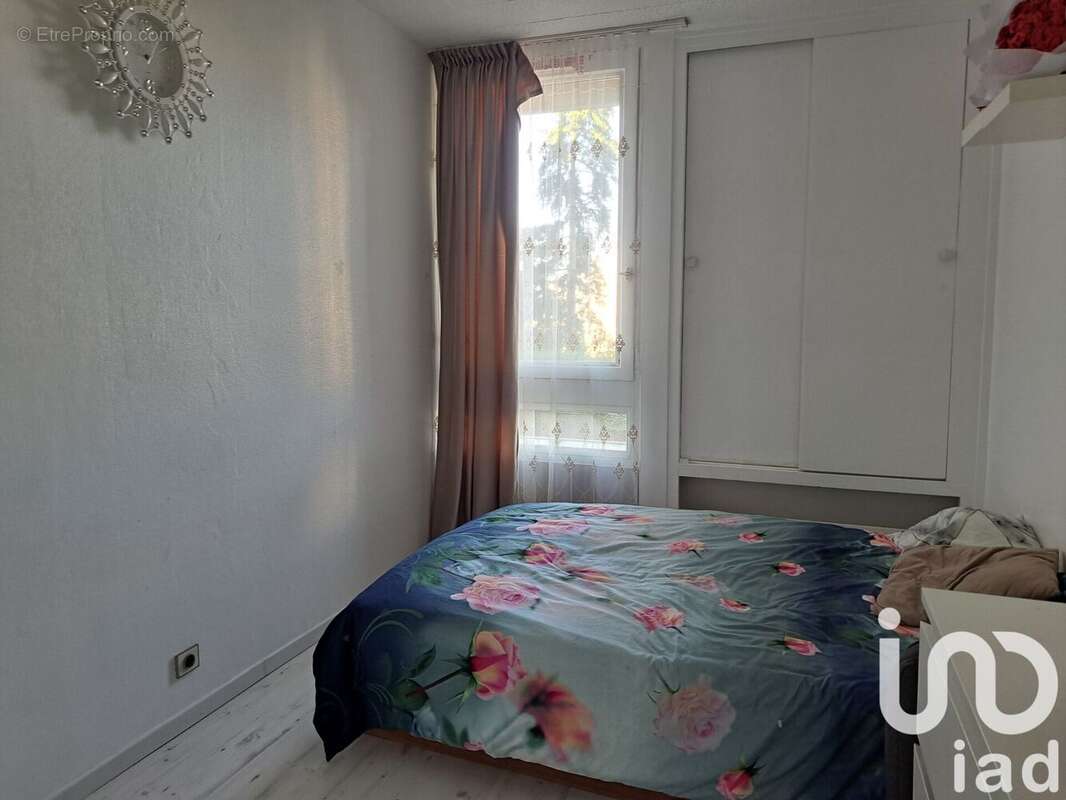 Photo 4 - Appartement à ELANCOURT
