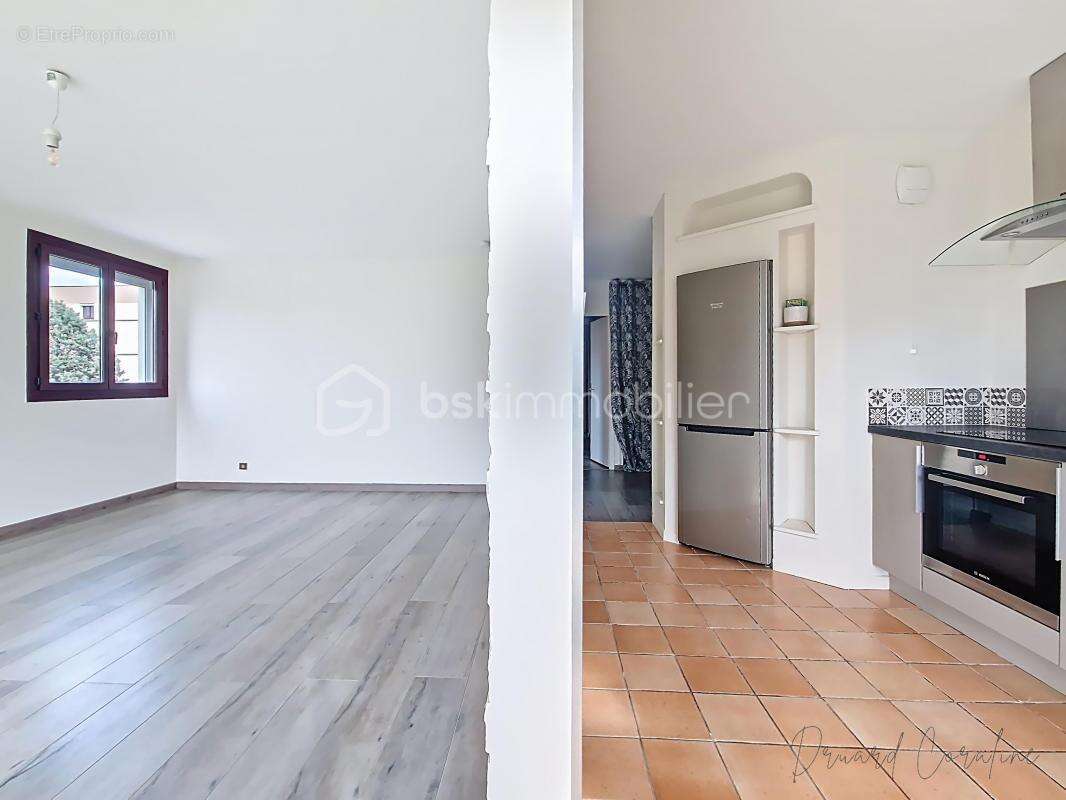 Appartement à ECHIROLLES