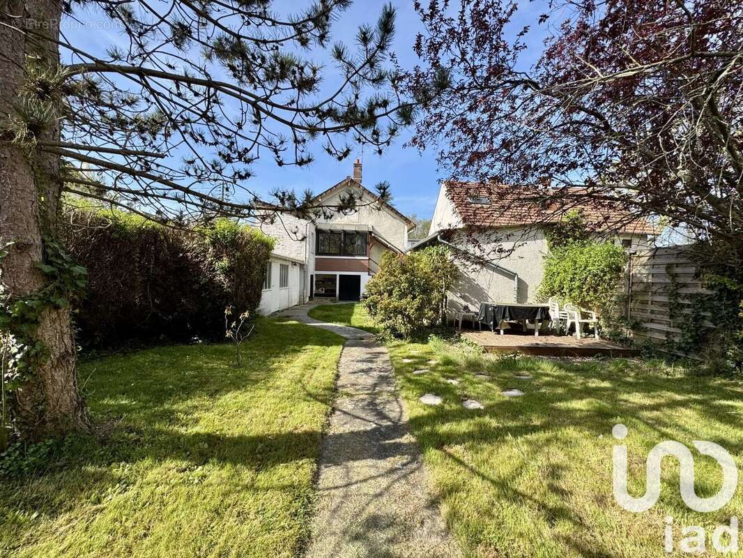 Photo 2 - Maison à LA FERTE-ALAIS