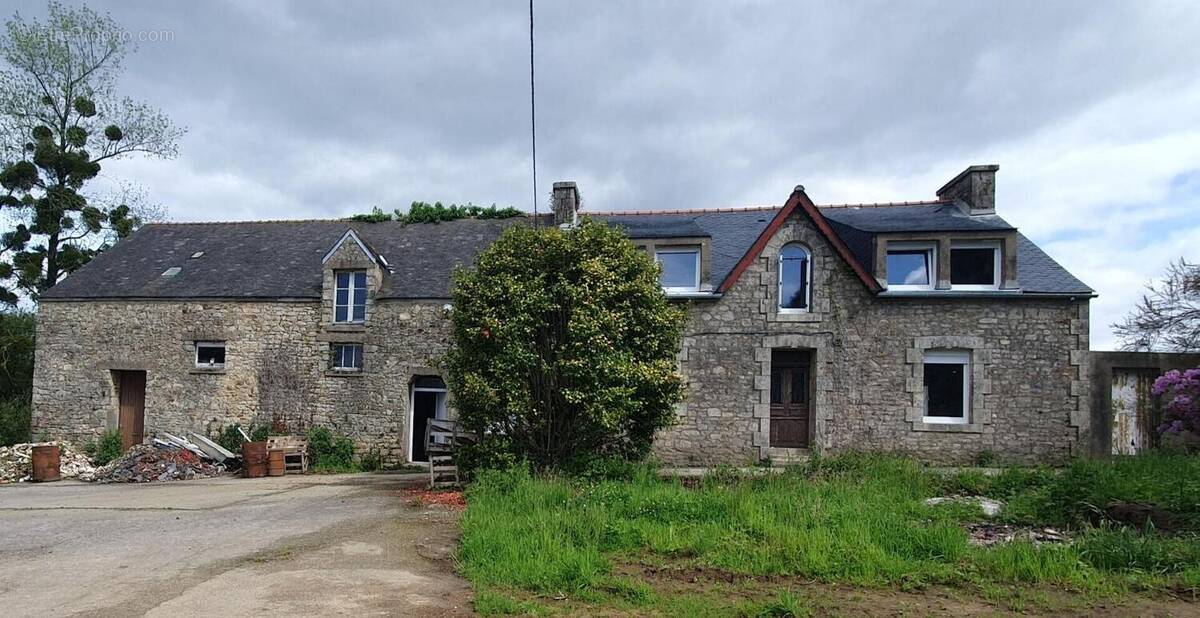 Maison à PLUMELIAU