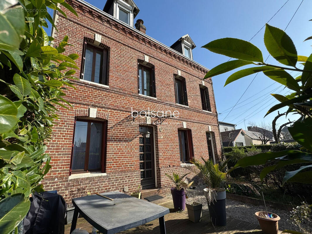 Maison à LE PETIT-QUEVILLY