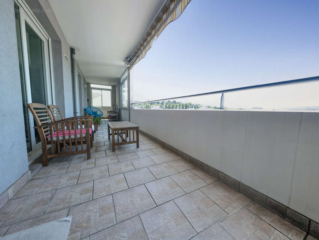 Appartement à MEYTHET