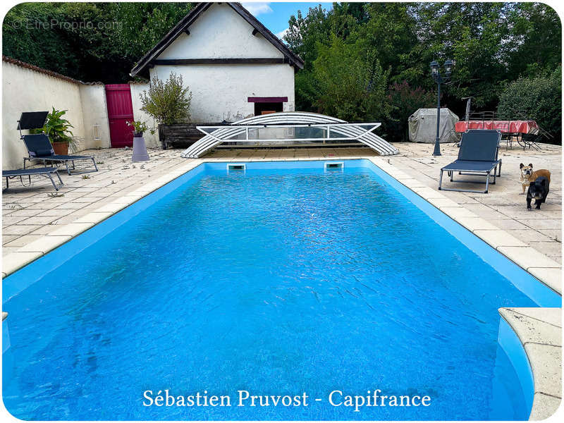 Maison à SARRAZAC