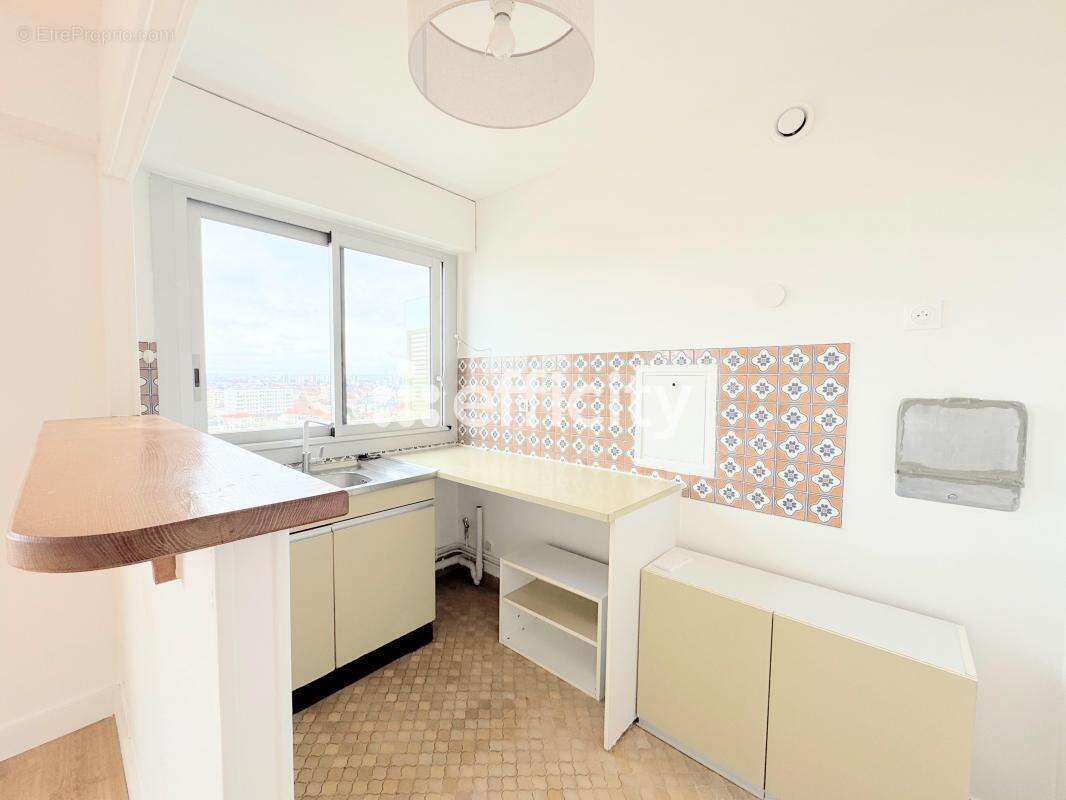 Appartement à MAISONS-ALFORT