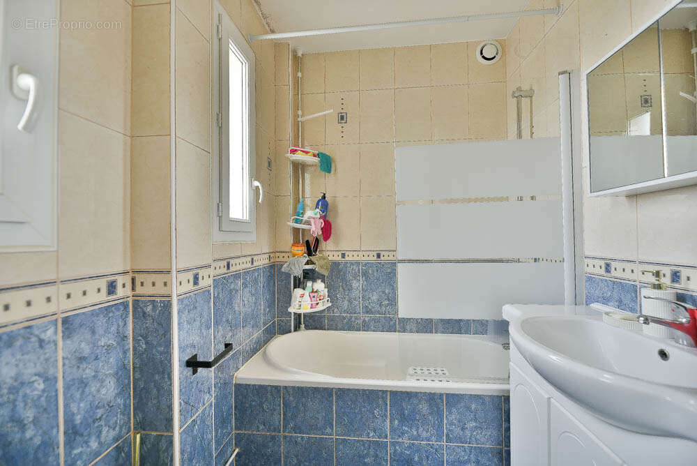 Appartement à SAVIGNY-SUR-ORGE