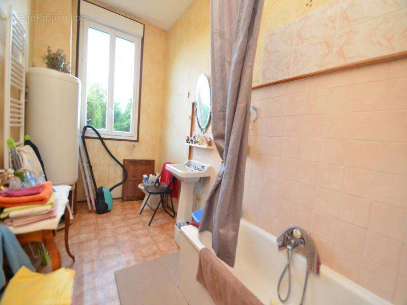 Appartement à MOULIN-NEUF