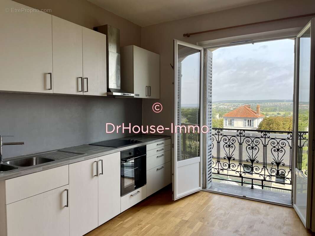 Appartement à EPONE