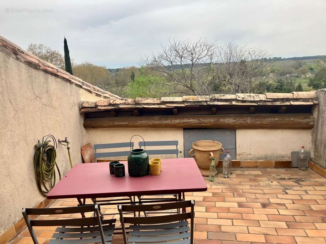 Maison à VILLETELLE