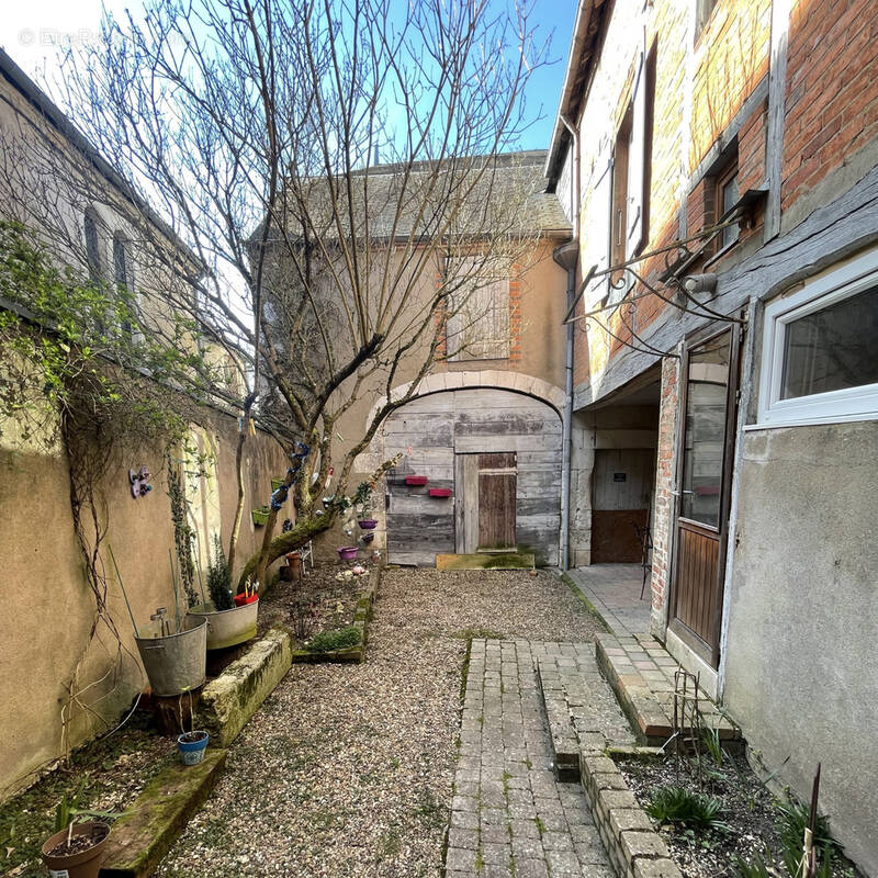 Maison à SANCERRE