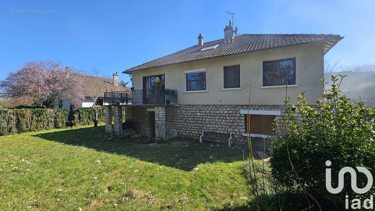 Photo 1 - Maison à BRUNOY