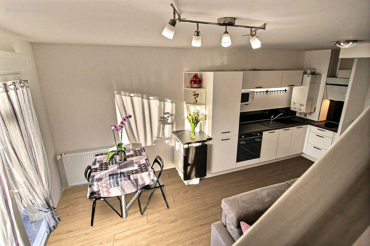 Appartement à PRESILLY
