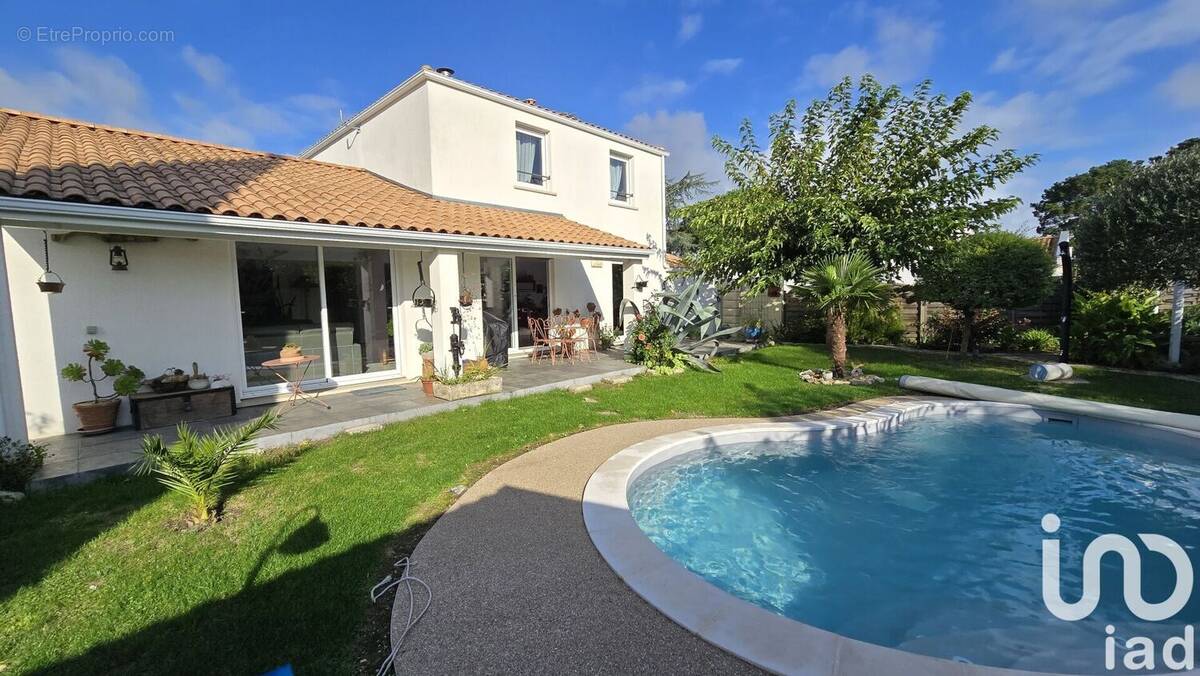 Photo 1 - Maison à LES MATHES