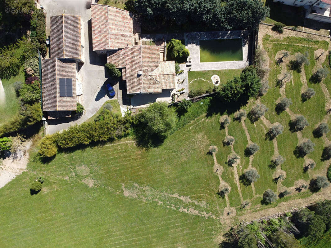 Maison à PUYVERT