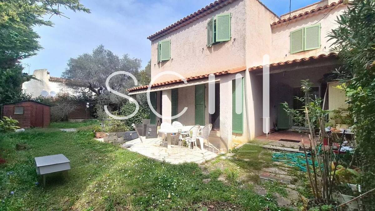 Maison à ANTIBES