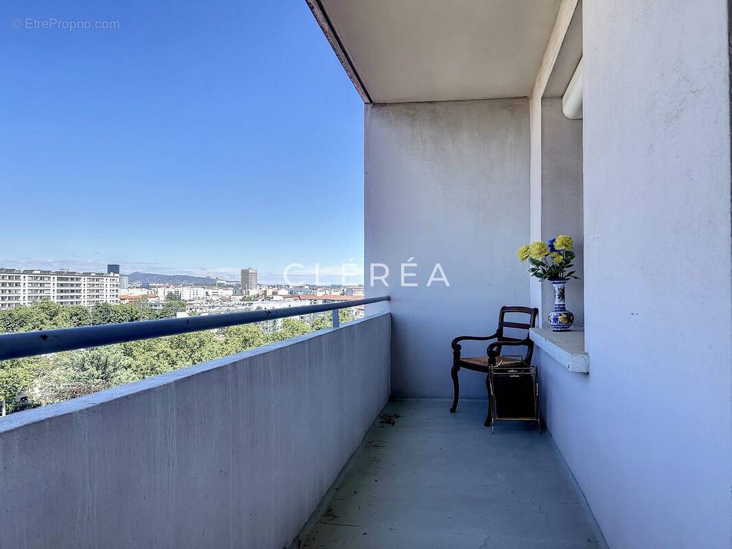 Appartement à LYON-8E