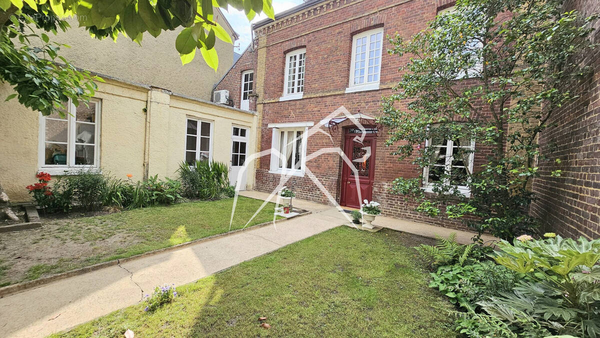 Maison à OISSEL